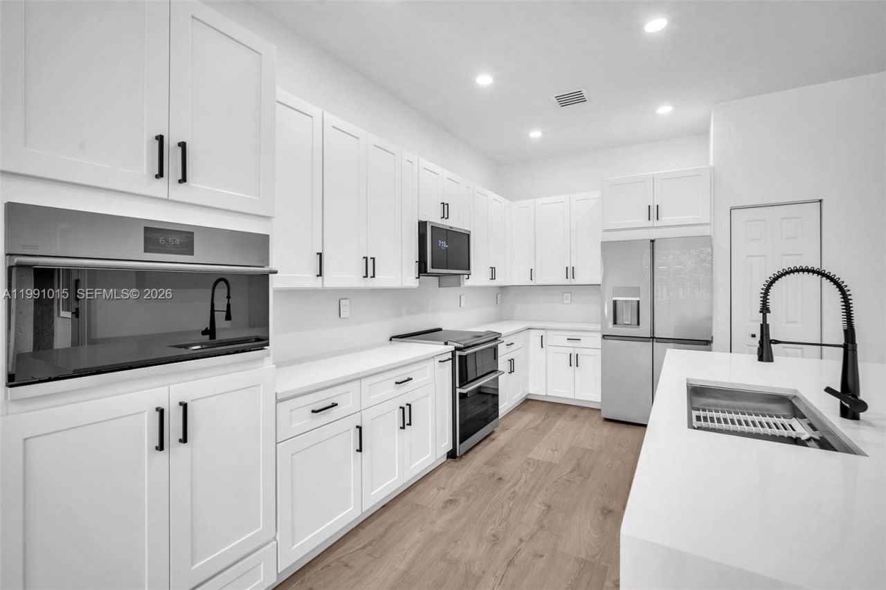 19381 Stonebrook St, Weston, FL 33332 Photo