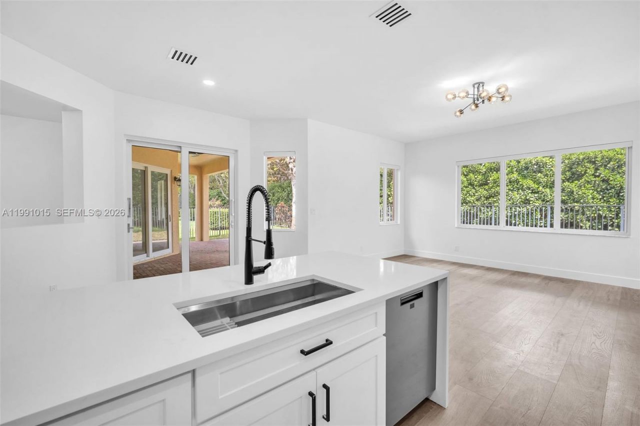 19381 Stonebrook St, Weston, FL 33332 Photo