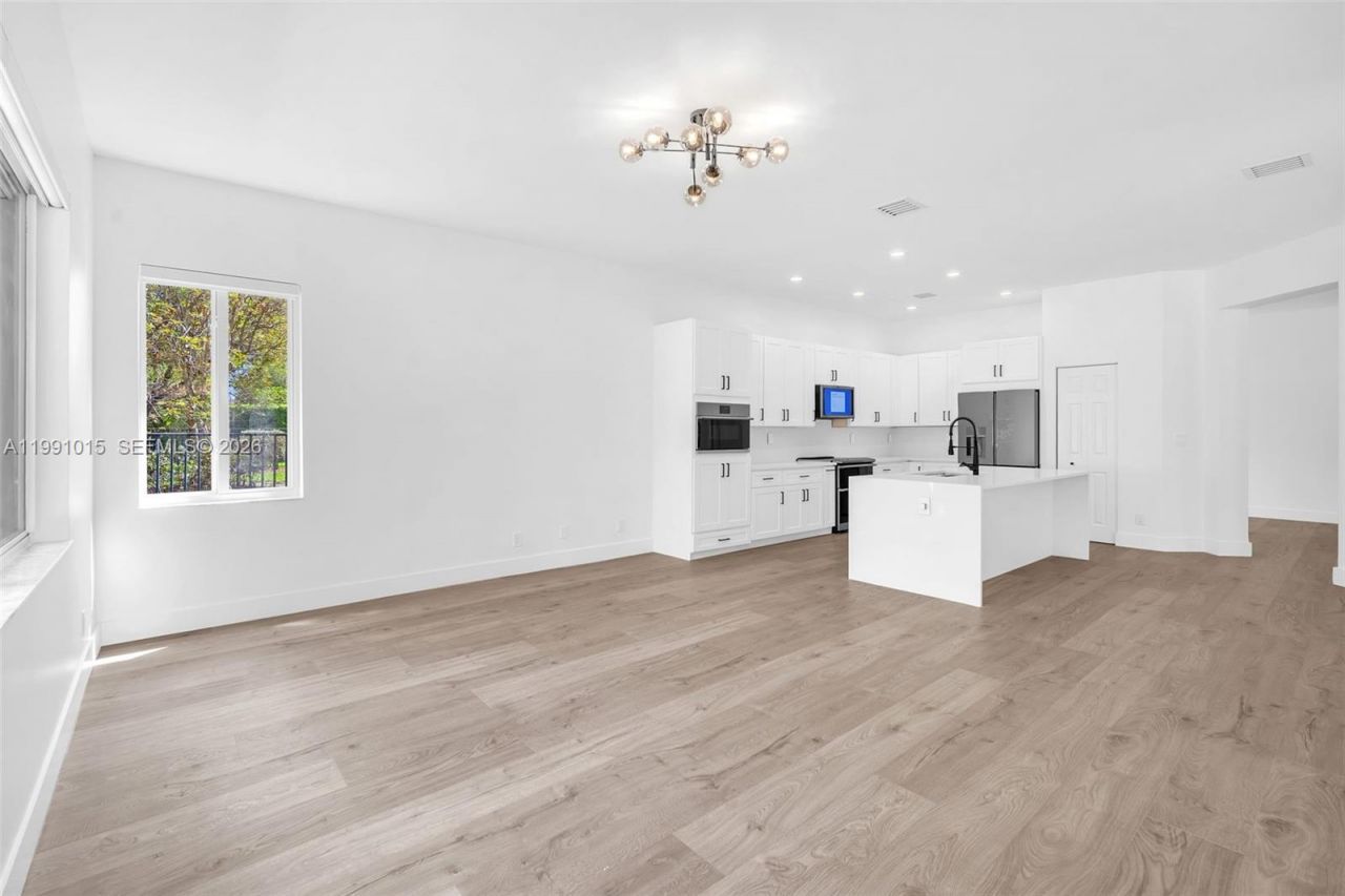 19381 Stonebrook St, Weston, FL 33332 Photo