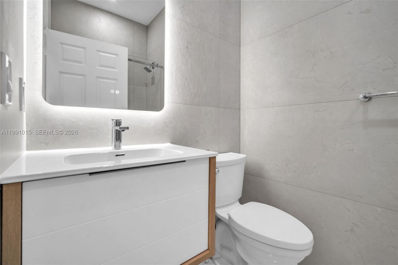 19381 Stonebrook St, Weston, FL 33332 Photo