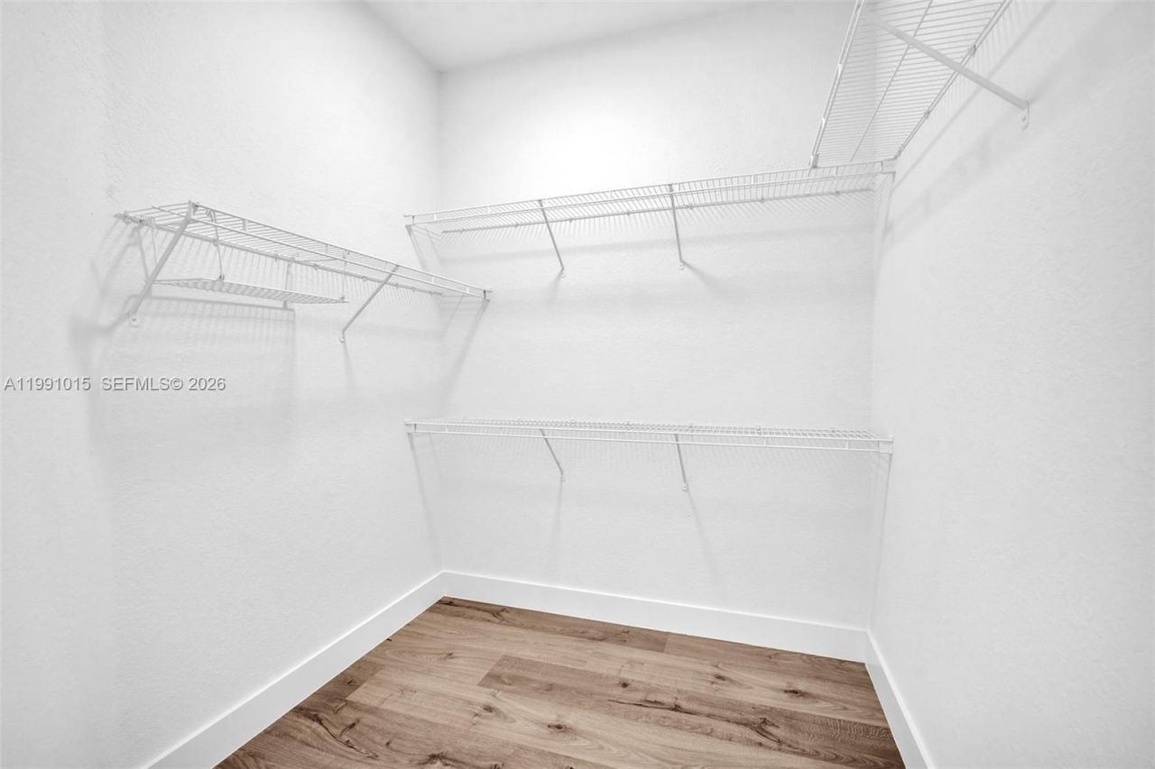 19381 Stonebrook St, Weston, FL 33332 Photo