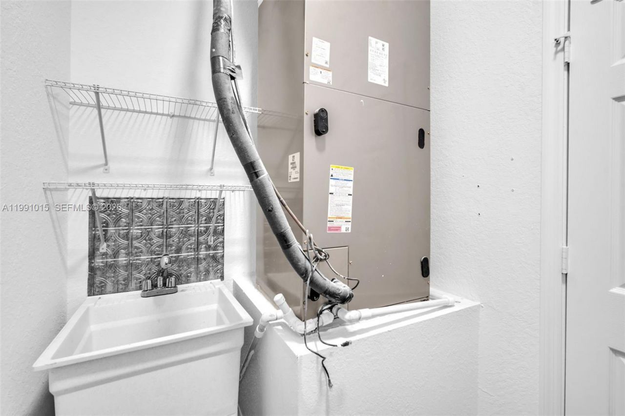 19381 Stonebrook St, Weston, FL 33332 Photo