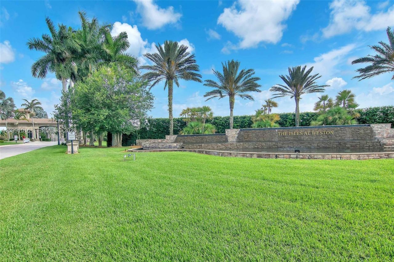 19381 Stonebrook St, Weston, FL 33332 Photo