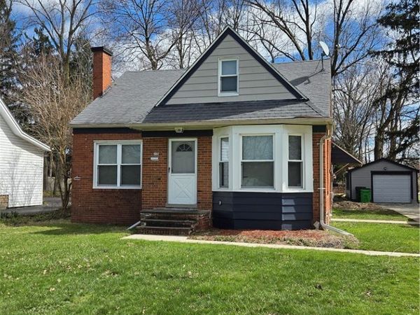 1275 S Green Road , South Euclid, OH 44121