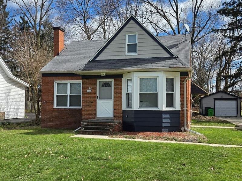 1275 S Green Road, South Euclid, OH 44121 Photo 1