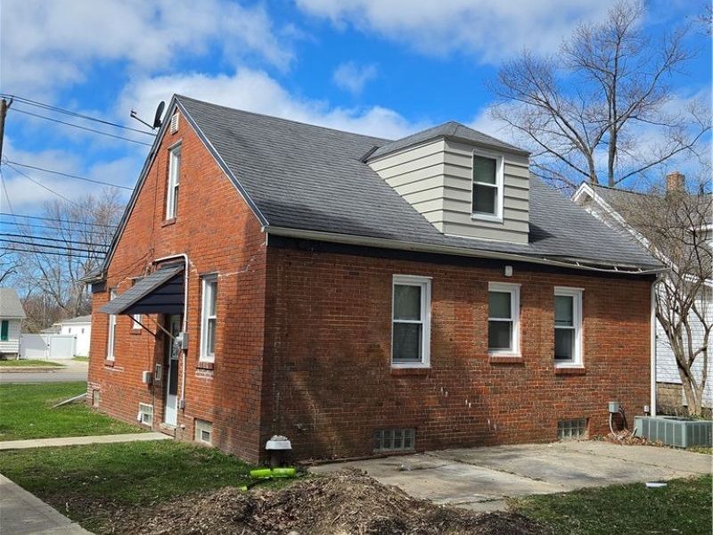 1275 S Green Road, South Euclid, OH 44121 Photo 2