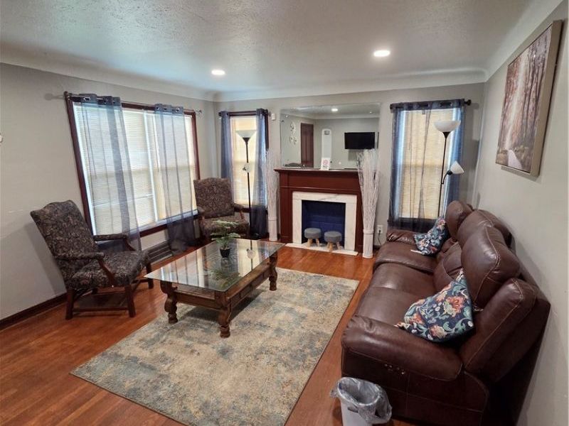 1275 S Green Road, South Euclid, OH 44121 Photo 5