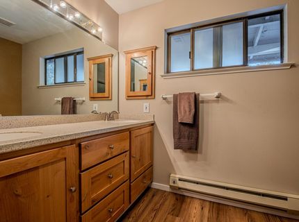 101 Evergreen Circle, Blairsden, CA 96103 Photo