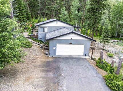 101 Evergreen Circle, Blairsden, CA 96103 Photo