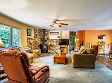 101 Evergreen Circle, Blairsden, CA 96103 Photo