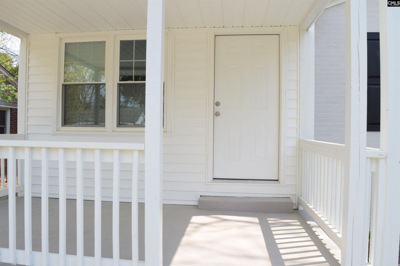 2930 English Avenue  Photo 4