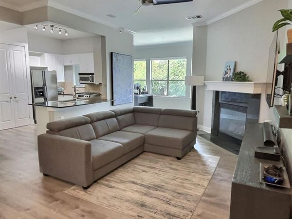 2216 Thornton RD, Unit 421, Austin, TX 78704