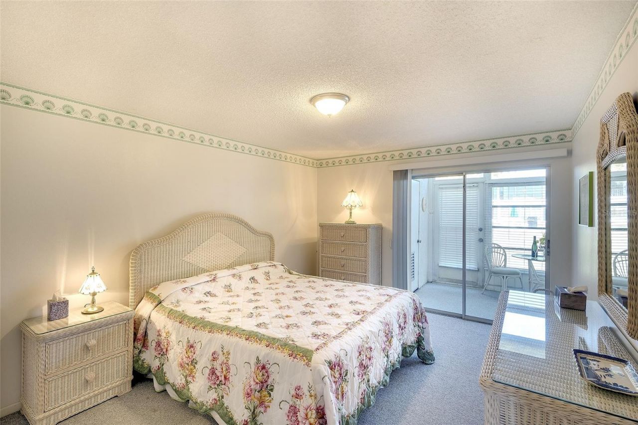 305 47th Avenue Drive W, Unit 146, Bradenton, FL 34207 Photo