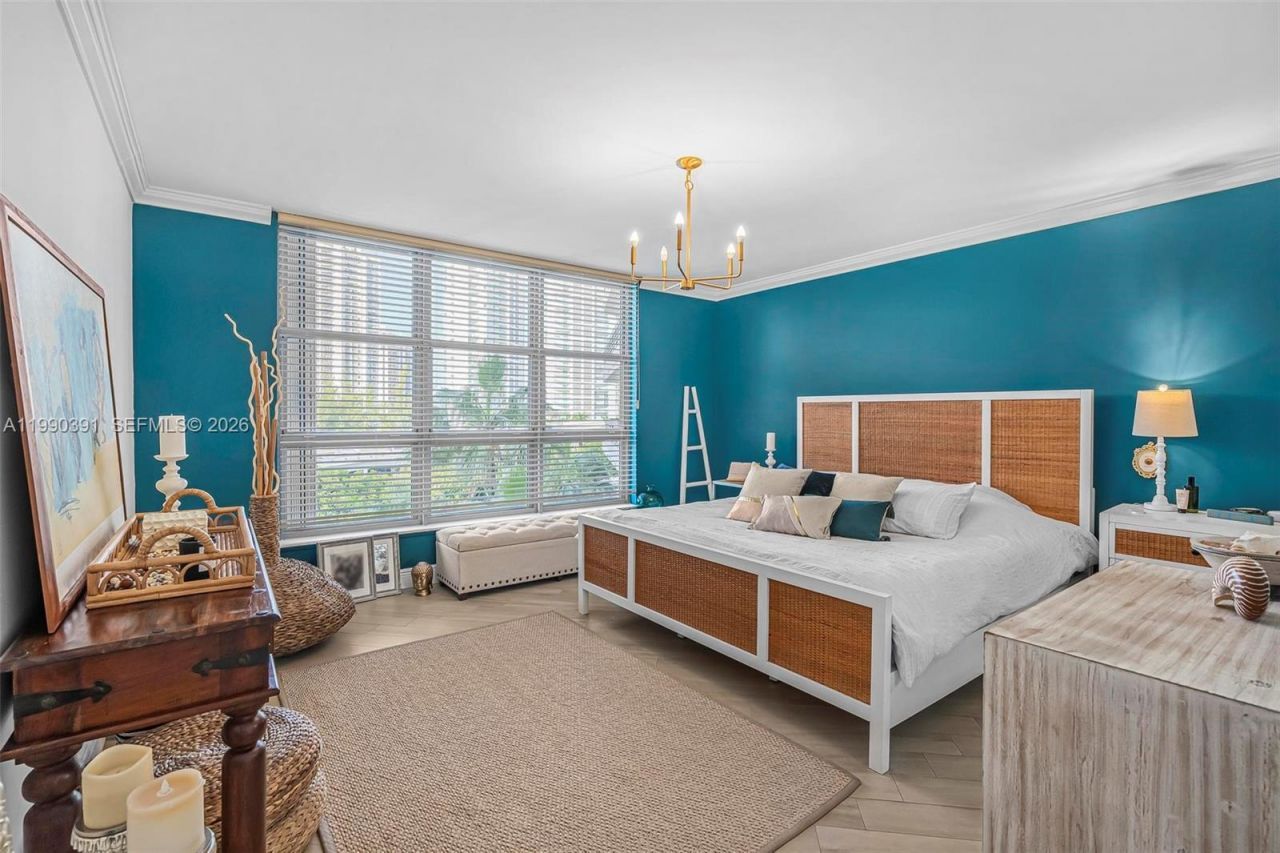 3500 Mystic Pointe Dr , Unit 604, Aventura, FL 33180 Photo