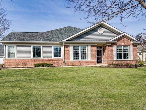 21400 Mays Lake Drive , Crest Hill, IL 60403