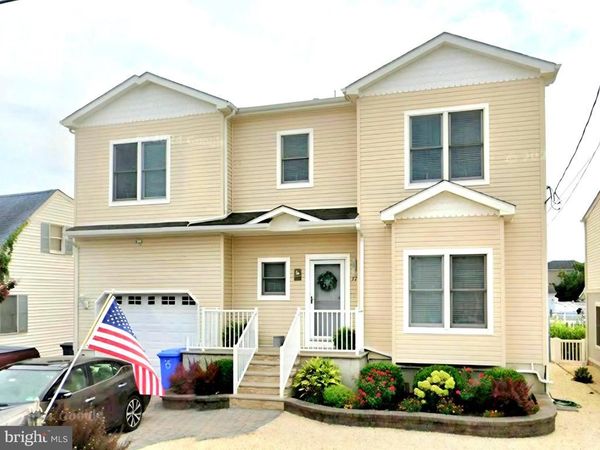 37 FRANK DRIVE , MANAHAWKIN, NJ 08050