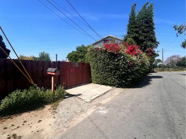 6411 Silverette, Pico Rivera, CA 90660