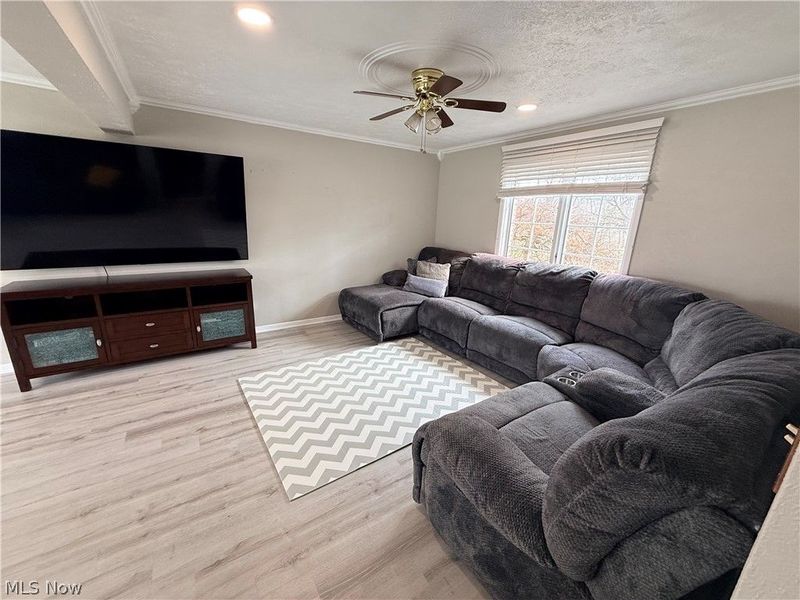 504 Greenbrier Court, Steubenville, OH 43953 Photo 14