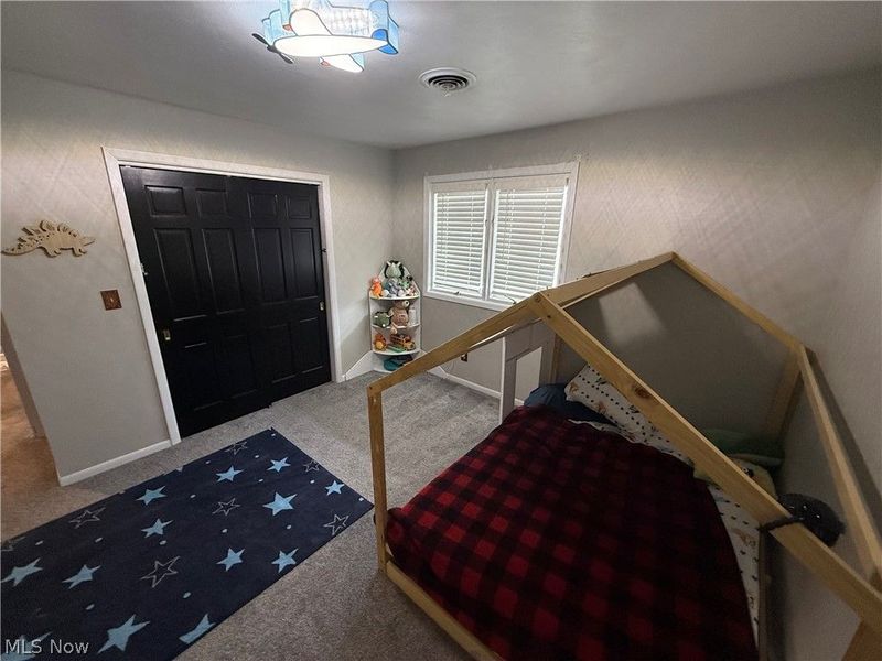 504 Greenbrier Court, Steubenville, OH 43953 Photo 23