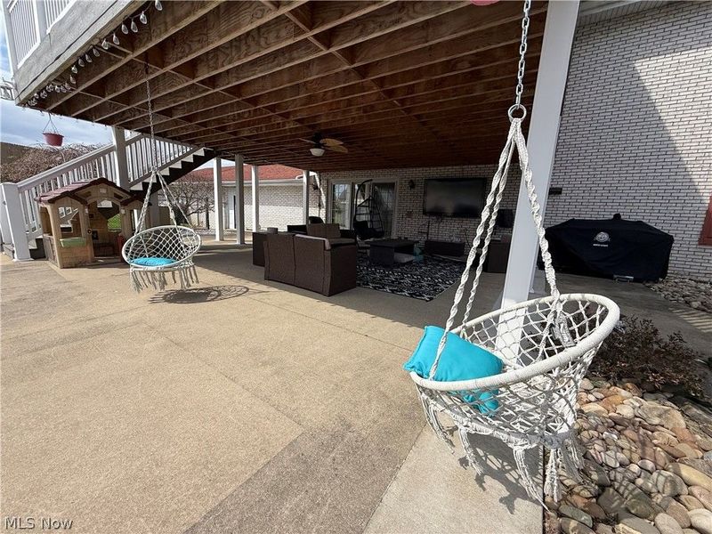 504 Greenbrier Court, Steubenville, OH 43953 Photo 33