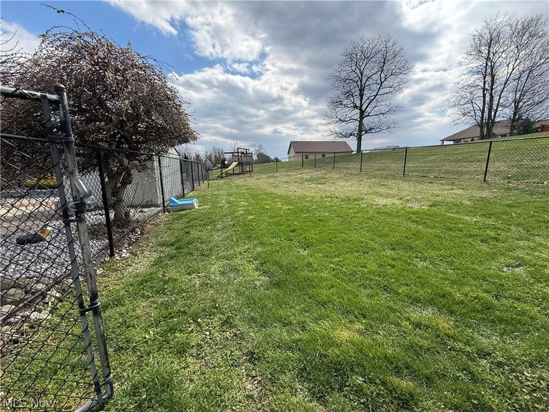 504 Greenbrier Court, Steubenville, OH 43953 Photo 42