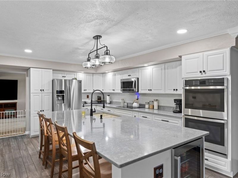 504 Greenbrier Court, Steubenville, OH 43953 Photo 8