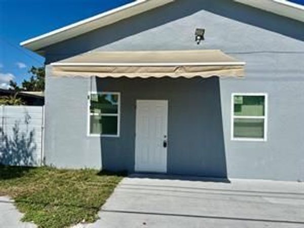 257 SW 12th Street, Unit #1, Dania Beach, FL 33004