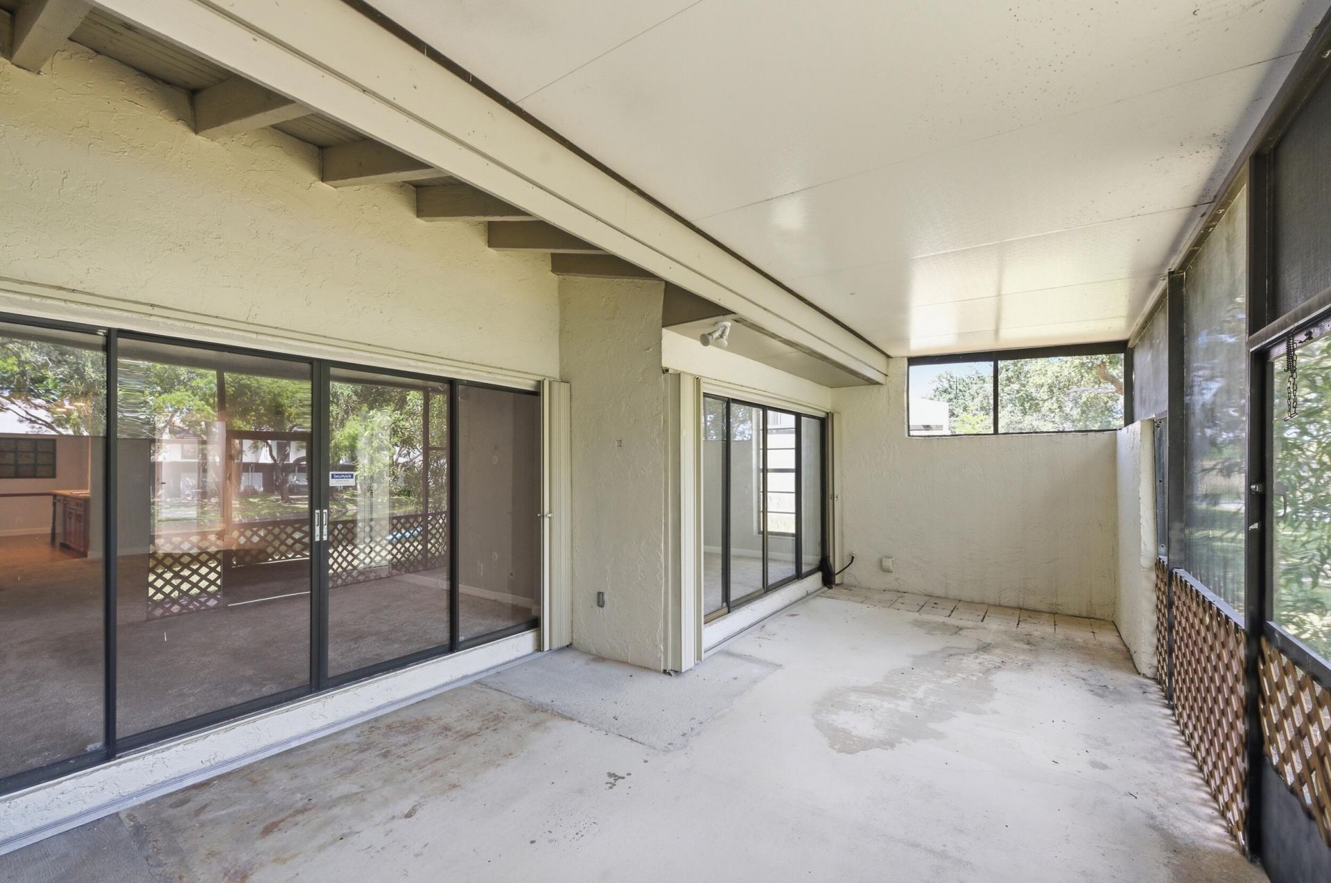 1097 NW 98th Terrace, Unit 110, Pembroke Pines, FL 33024 Photo