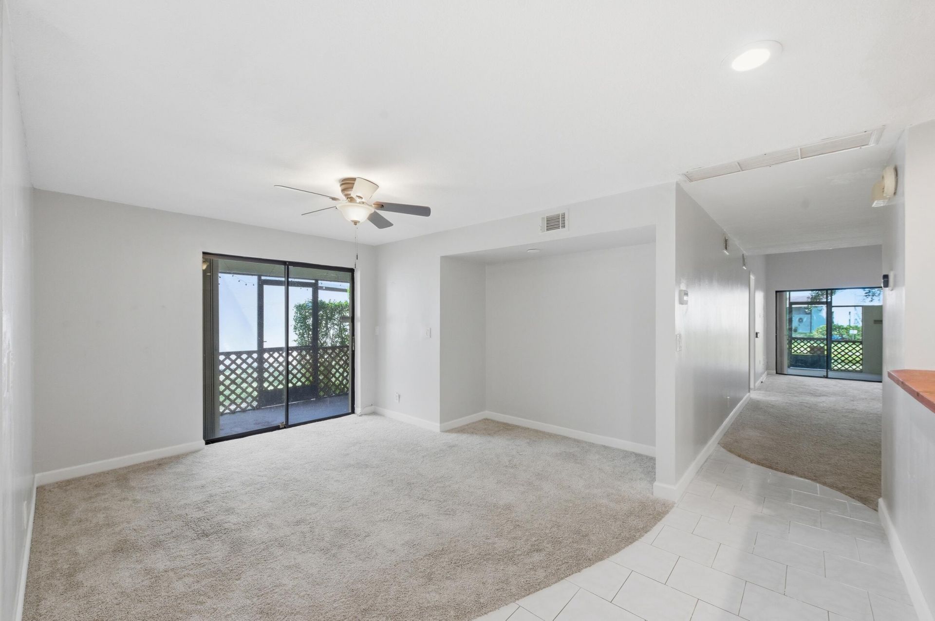 1097 NW 98th Terrace, Unit 110, Pembroke Pines, FL 33024 Photo