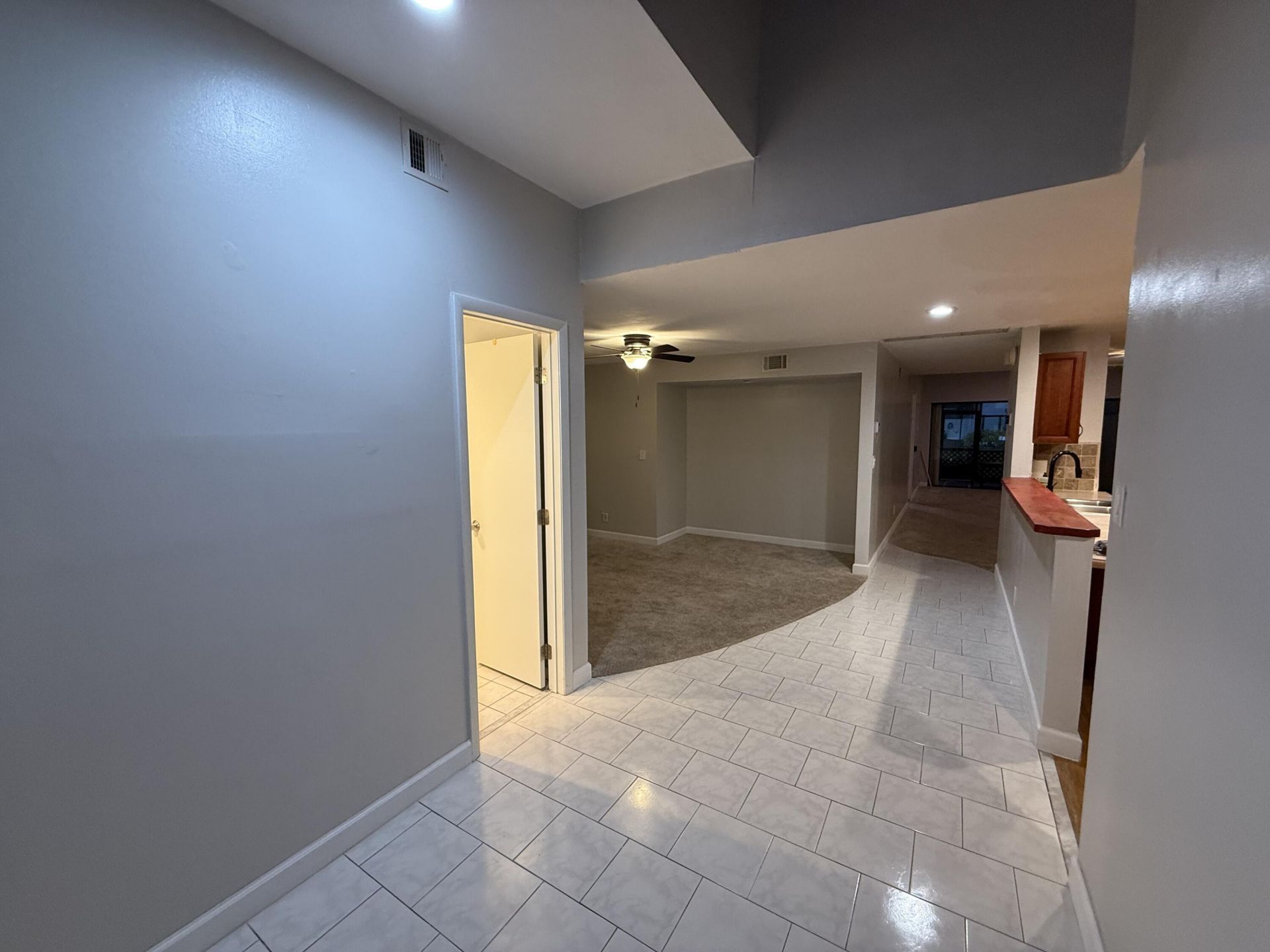 1097 NW 98th Terrace, Unit 110, Pembroke Pines, FL 33024 Photo