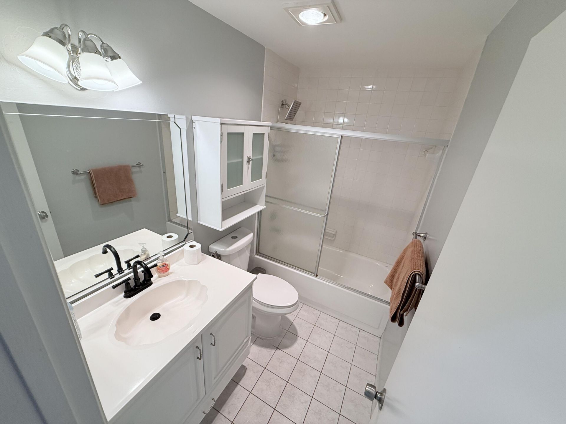 1097 NW 98th Terrace, Unit 110, Pembroke Pines, FL 33024 Photo