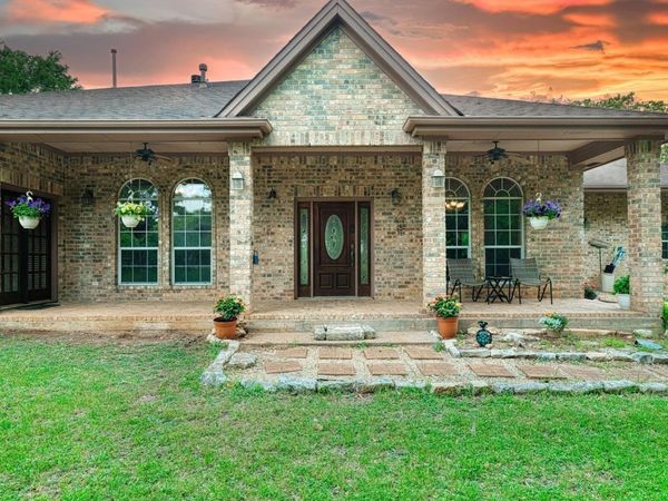 430 Indian Hill Trl, Kyle, TX 78640