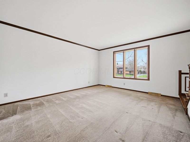 742 Gatehouse Lane , Columbus, OH 43235 Photo 11