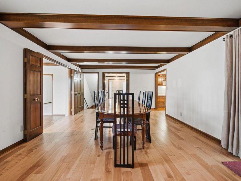 742 Gatehouse Lane , Columbus, OH 43235 Photo 22