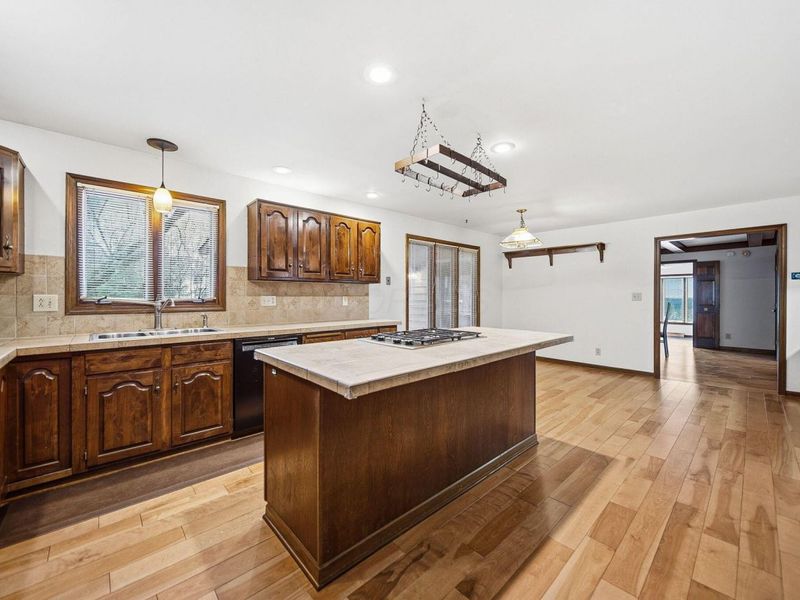 742 Gatehouse Lane , Columbus, OH 43235 Photo 27