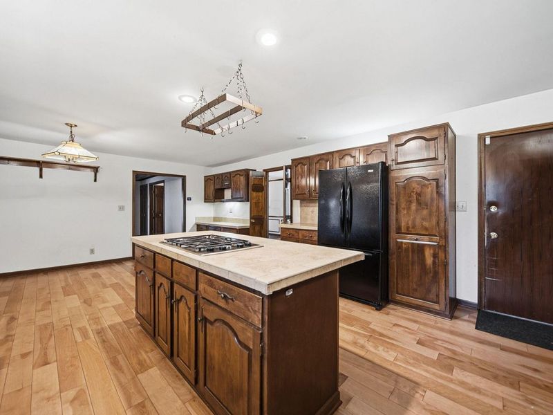 742 Gatehouse Lane , Columbus, OH 43235 Photo 28