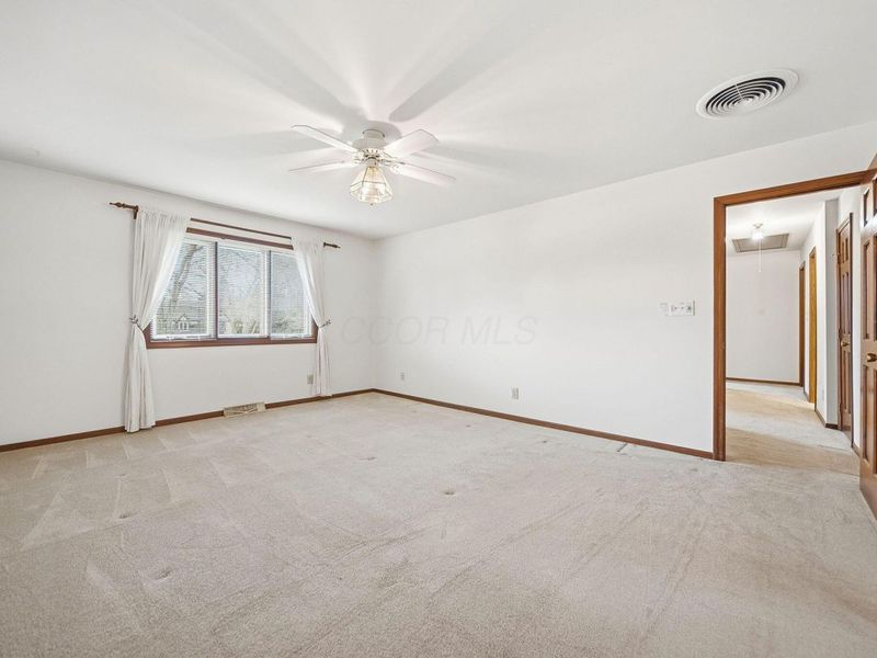 742 Gatehouse Lane , Columbus, OH 43235 Photo 46