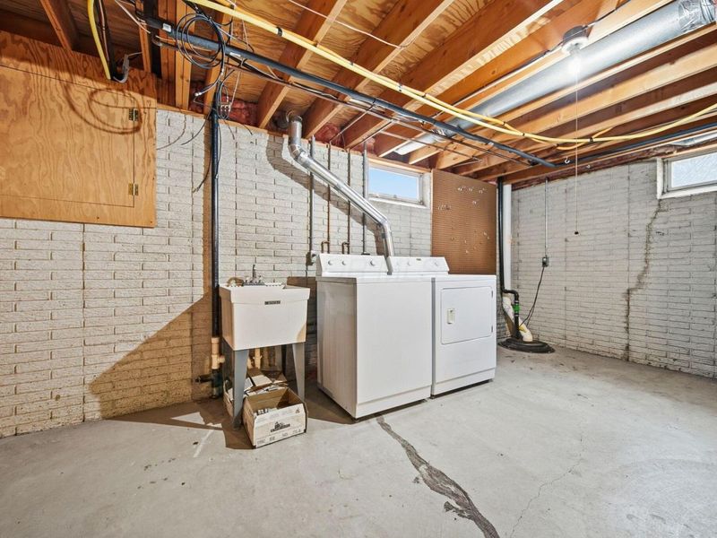 742 Gatehouse Lane , Columbus, OH 43235 Photo 82