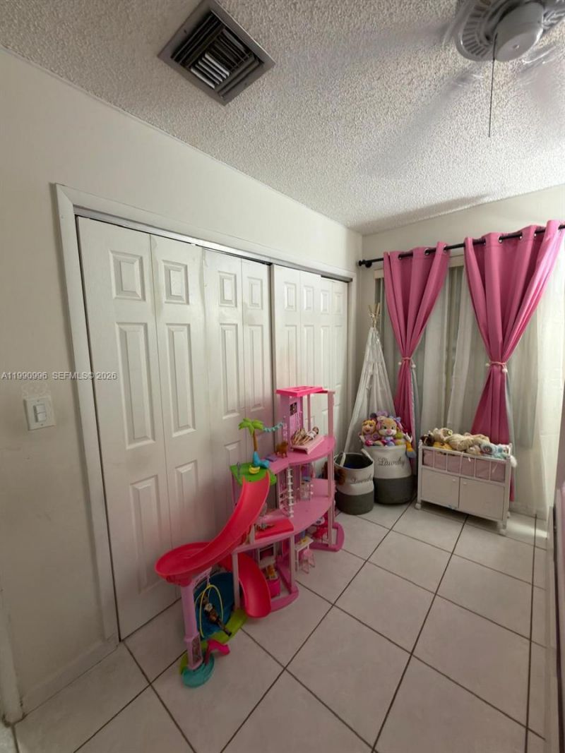 10337 NW 9th Street Cir , Unit 1, Miami, FL 33172 Photo
