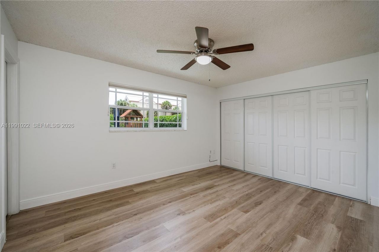 401 NW 83rd Way, Pembroke Pines, FL 33024 Photo