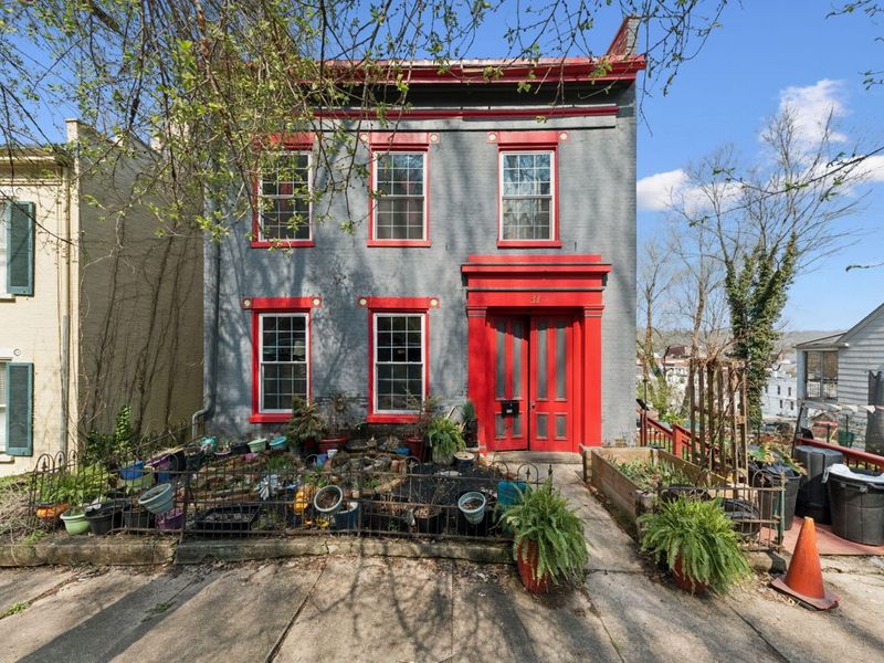 31 W Fourth Street, Maysville, KY 41056 Photo 1