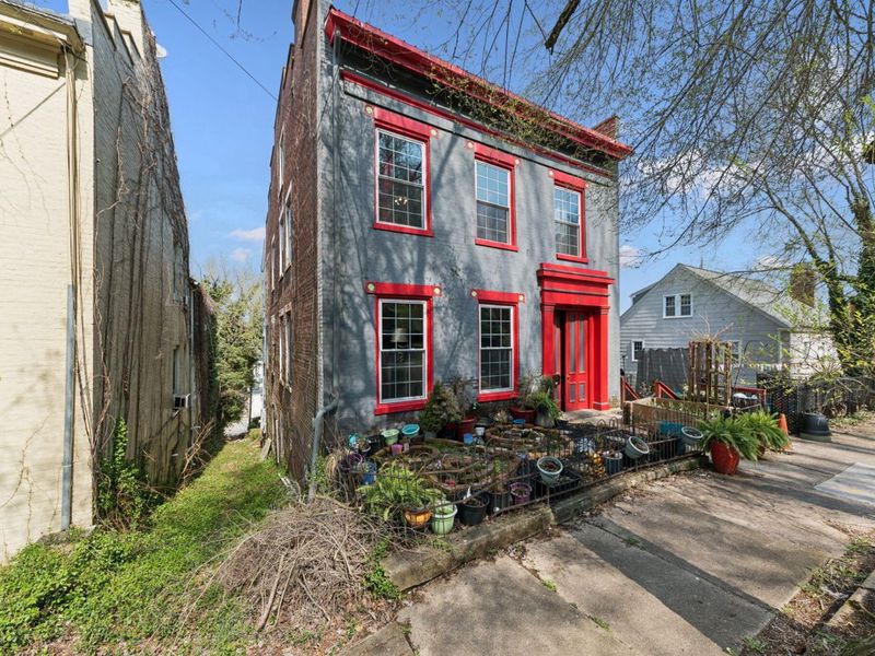 31 W Fourth Street, Maysville, KY 41056 Photo 2