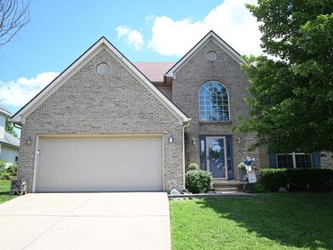 212 Hickory Ridge Lane, Paris, KY 40361
