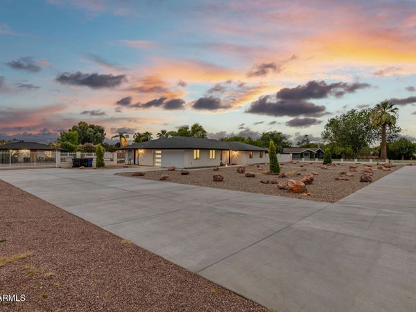803 E Melody Drive, Gilbert, AZ 85234