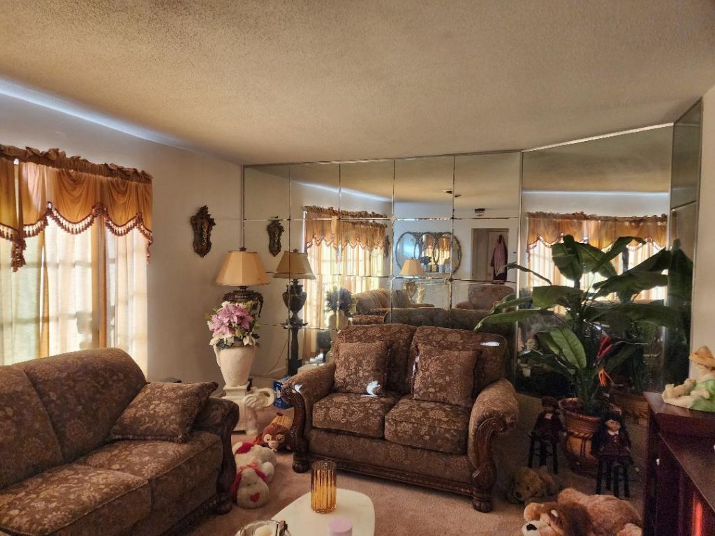 4444 NW 42nd Avenue, Lauderdale Lakes, FL 33319 Photo