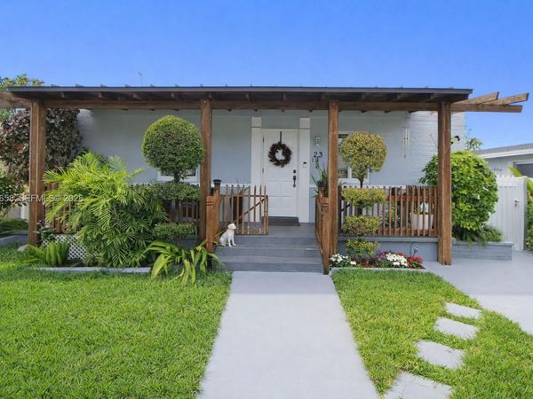 2314 SW 60 Avenue, Miami, FL 33155