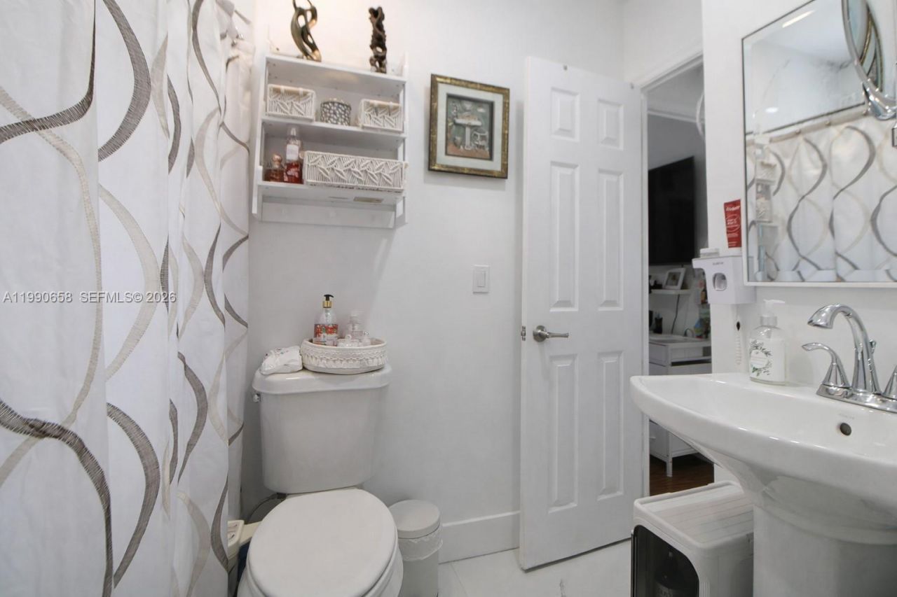 2314 SW 60 Avenue, Miami, FL 33155 Photo