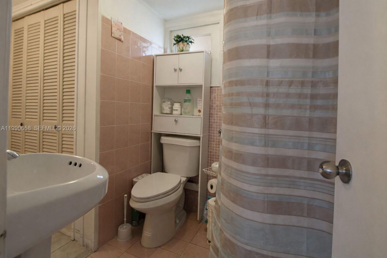 2314 SW 60 Avenue, Miami, FL 33155 Photo