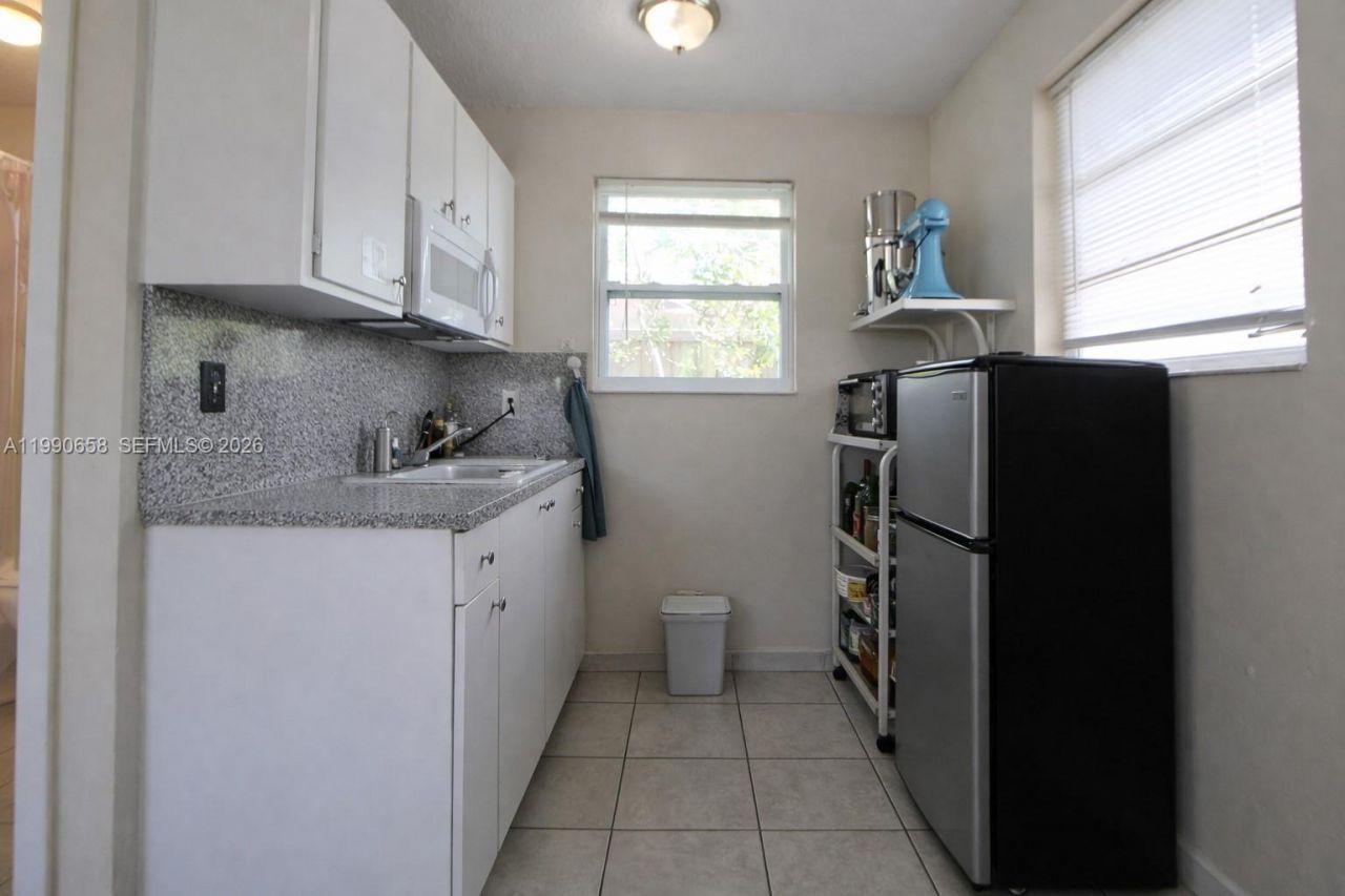 2314 SW 60 Avenue, Miami, FL 33155 Photo