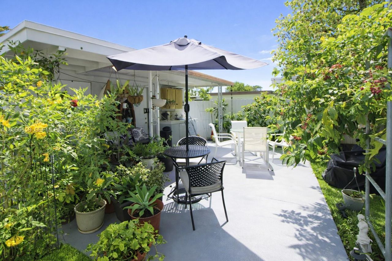 2314 SW 60 Avenue, Miami, FL 33155 Photo